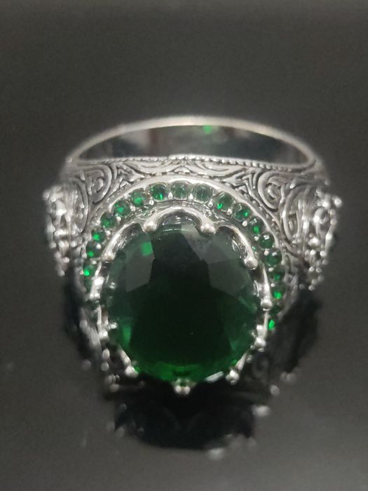 Anel Green King Vintage