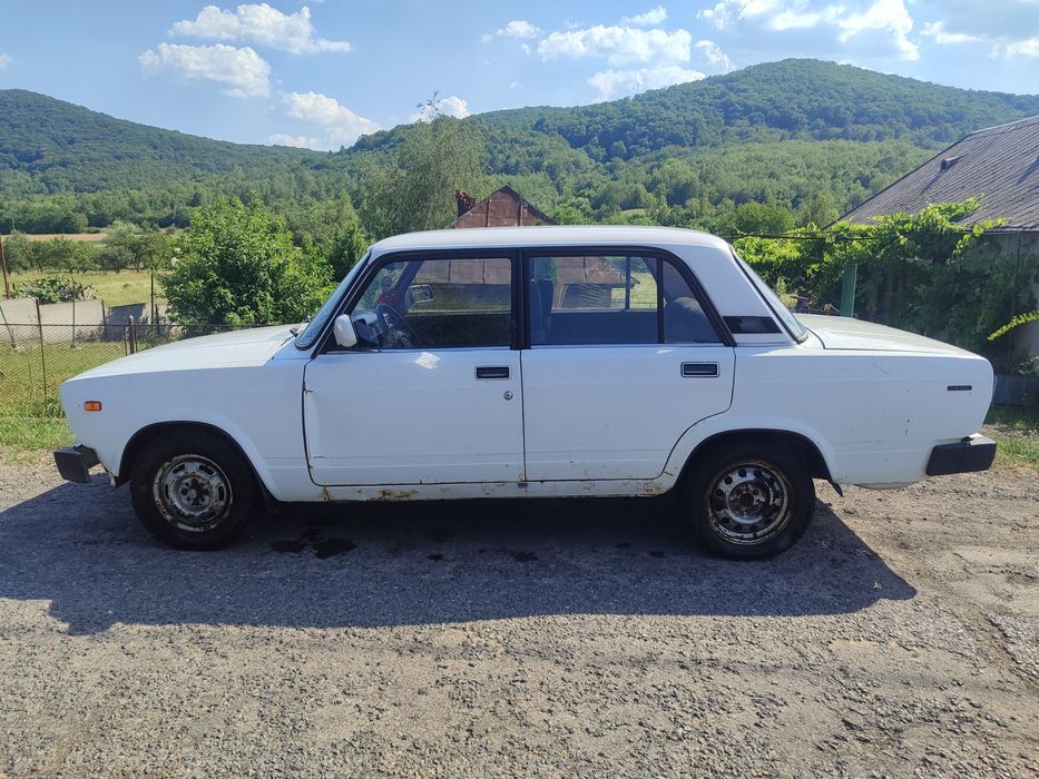 Продам ваз 2105 2003 року