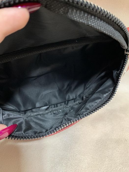 Sprzedam  czerwoną nerkę