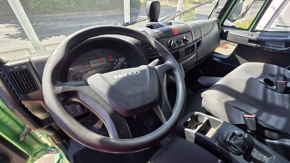 Iveco Eurocargo 140220 de 2018 Plataforma Rectráctil