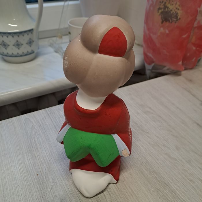 Japońska figurka recznie malowana Hakata.