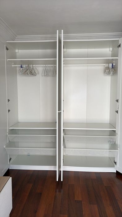 Roupeiro Semi-novo IKEA