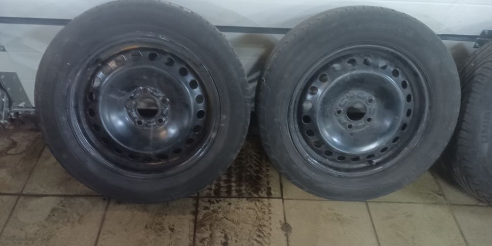 Felgi stalowe stalówki Ford 5x108 Ładne, opony gratis Focus Mondeo S-M