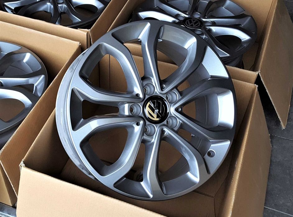 Alufelgi 17 5x112 VW Golf Passat Tiguan Jetta Touran Caddy T-Roc 451#
