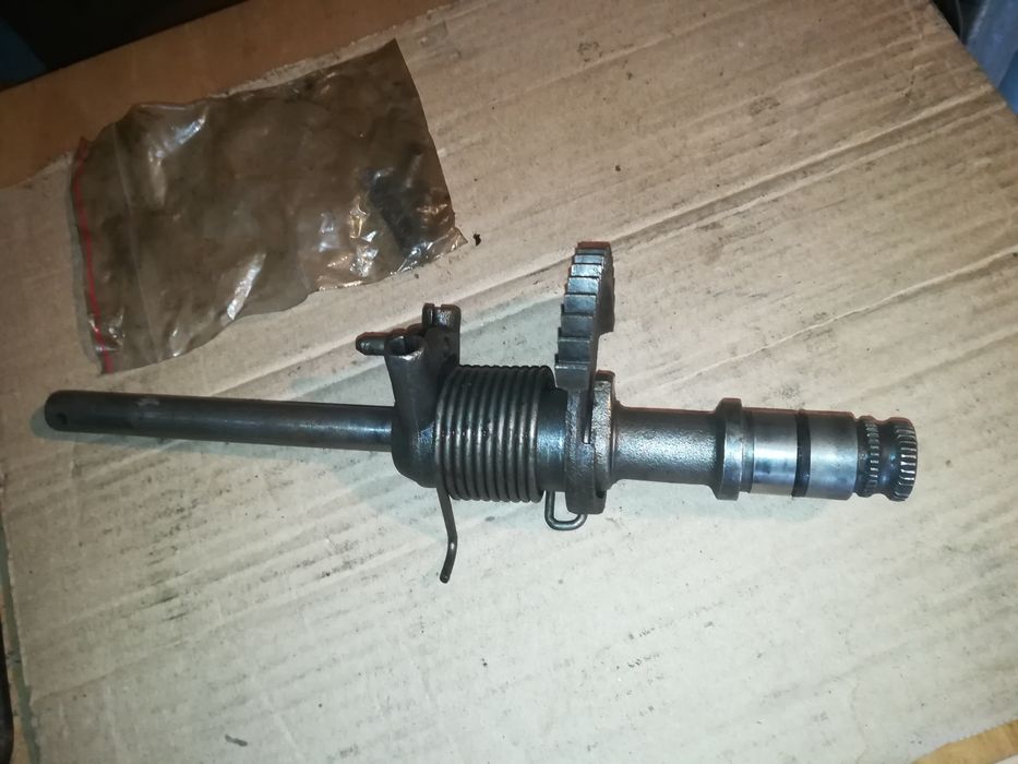 Механізм переключення передач та запуску двигуна  Ява Чезет