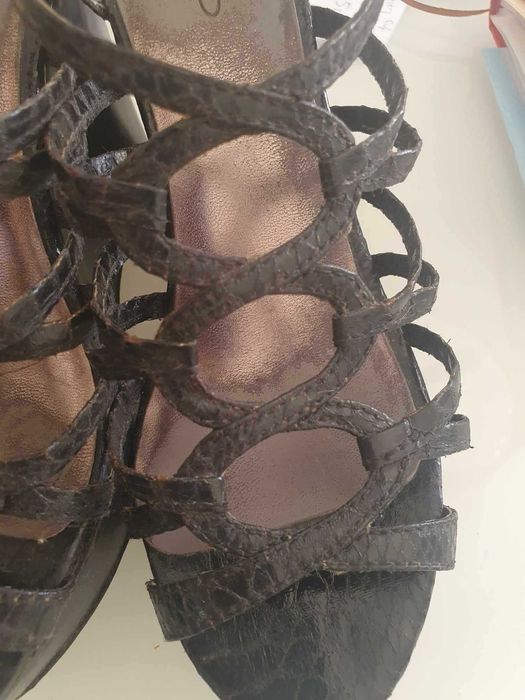 Sandálias ALDO cunha pretas