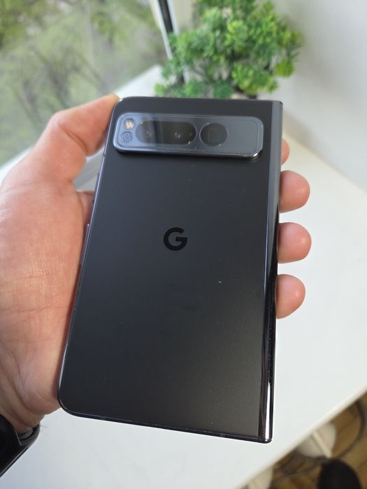 Продам pixel fold 12/256