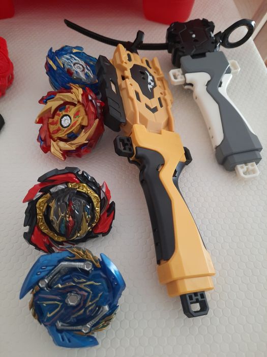 Conjunto Beyblade