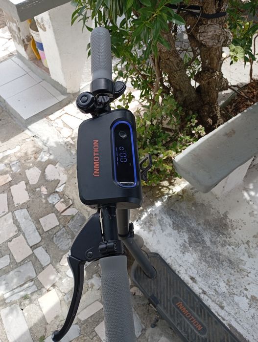 Trotinete elétrica inmotion S1F 700km