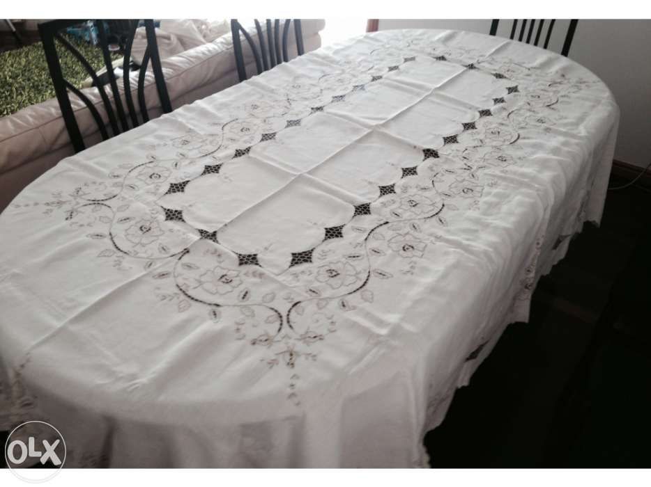 Toalha original de Bordado de linho da Madeira, como nova