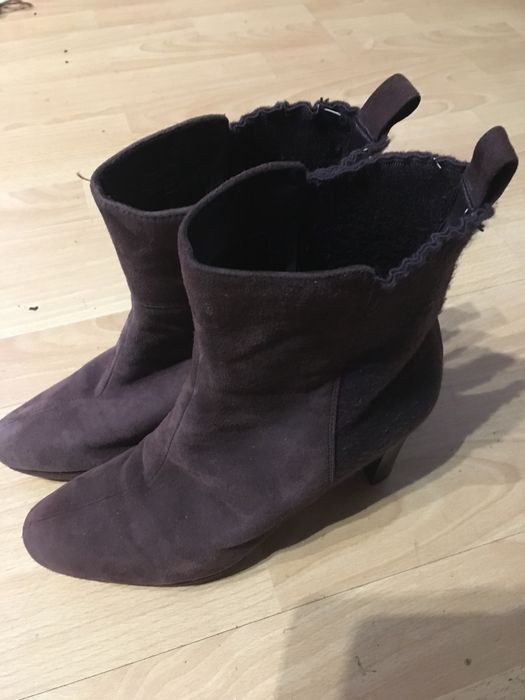 Clarks botki na obcasie 39