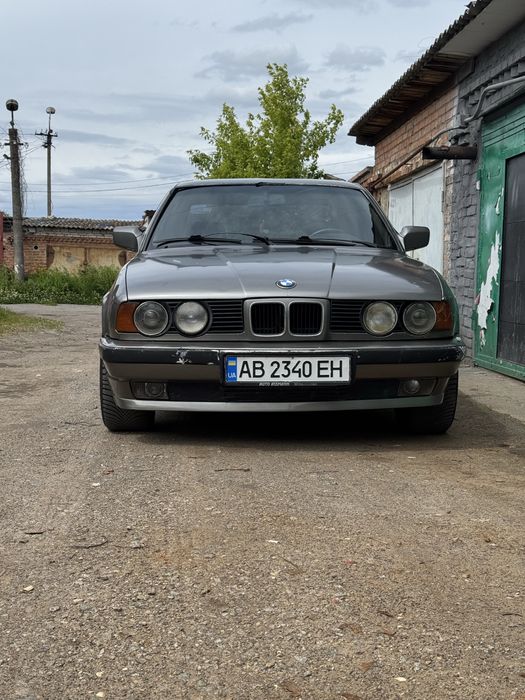 Продам BMW e34 525i