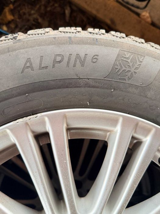 шини 215 60 R16  всесезонка MICHELIN   215 60 r16