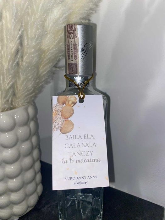 Zawieszki na alkohol URODZINY 20 sztuk
