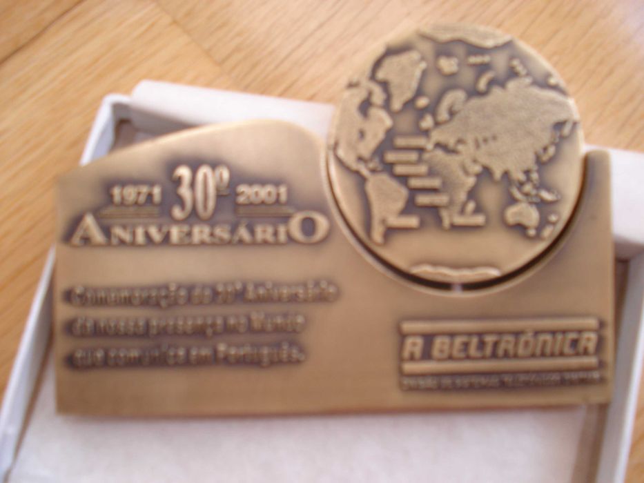 3 Medalhas comemorativas (Portes incluidos)