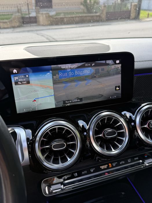 Mercedes GLB 200 AMG 7 lugars