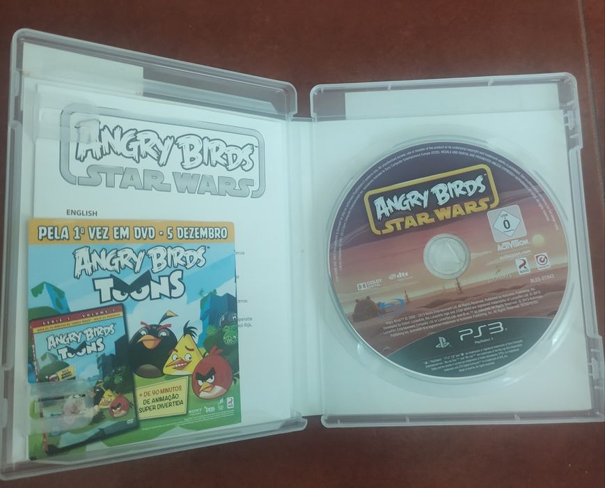 3 jogos PS3 Iron Man / Tom clancy's / Angry Birds star wars.