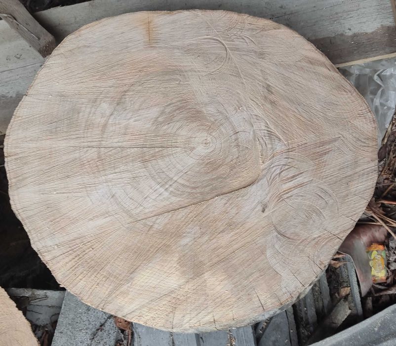 Plaster jesiona na stoliki itp