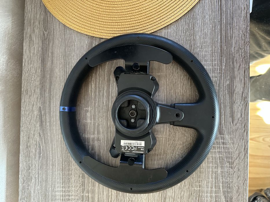 Thrustmaster t300 t3pa