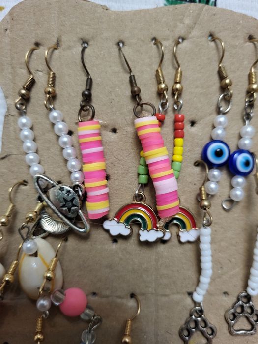 Kolczyki 10 par  robione przez córke 18zlotych