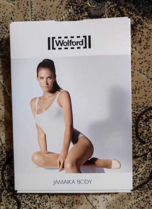 Красивейший Бюстгальтер с кружевом по чашке и на боках. Чашка В