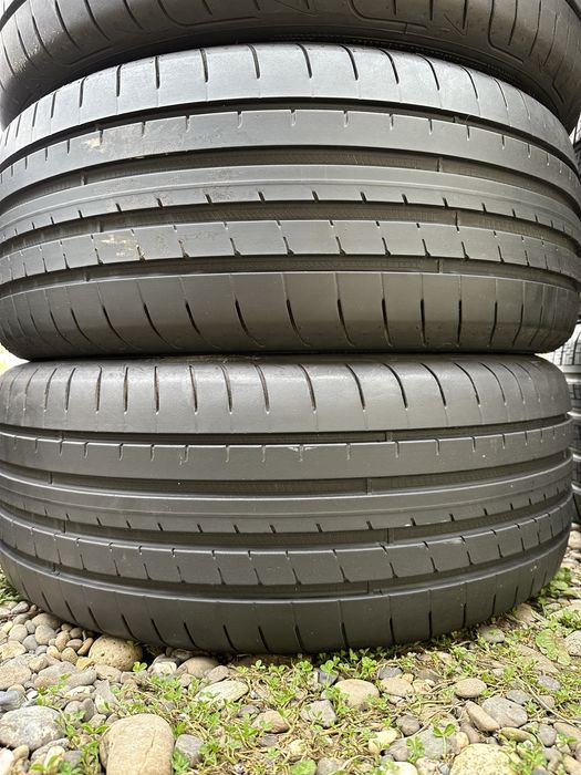 235/45/19 Good Year Eagle F1 Asymetric 5