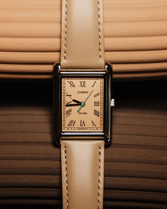 Новий годинник Casio LTP-165l