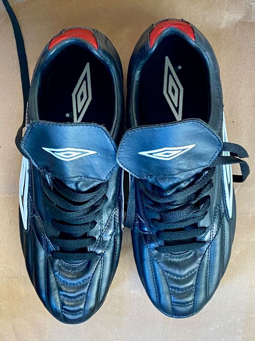Chuteiras futebol Umbro