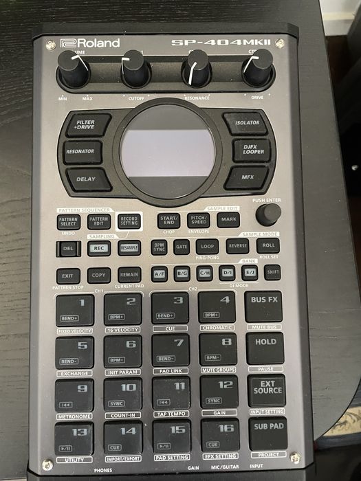 Roland Sp404 mk2