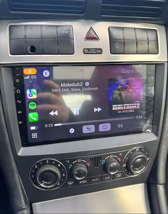 Rádio Mercedes W203/CLC + GPS + Carplay sem fios.