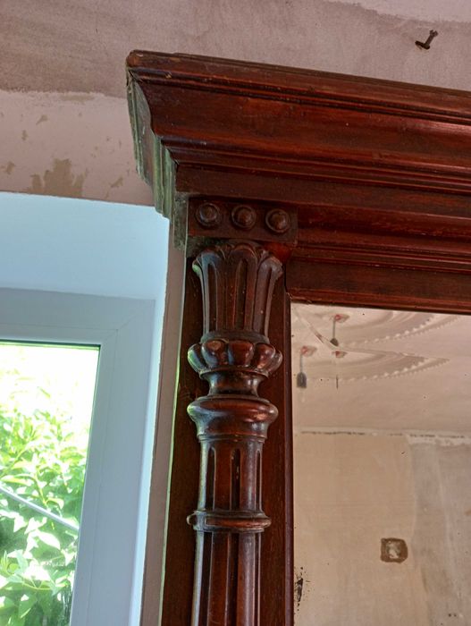 Раритетное зеркало