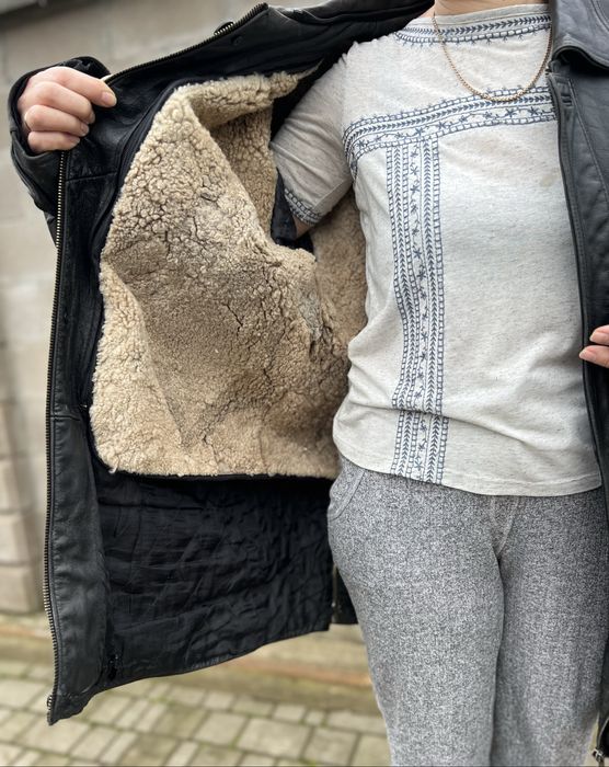 Шкіряна куртка чоловіча