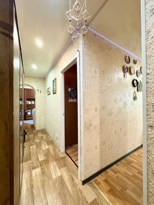 Продам 3к квартиру Тополь Тополя-1 Правий берег