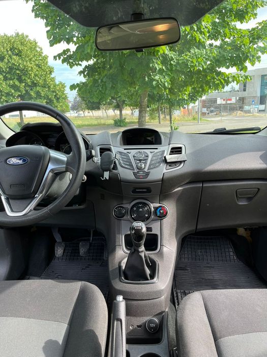 Ford Fiesta em excelente estado - Torres Novas ou Lisboa