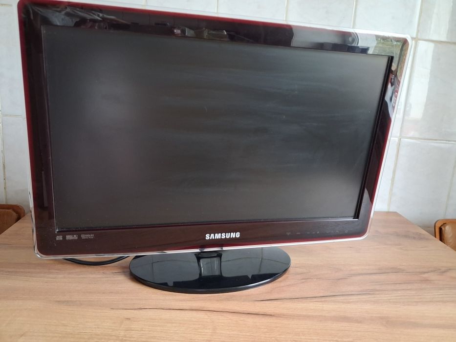 Продам телевизор  samsung 22