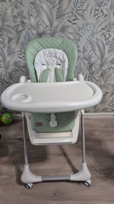 Стільчик для годування Carrello Toffee 2000грн