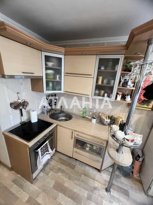 3-комн. квартира с ремонтом на ул. Марсельская!