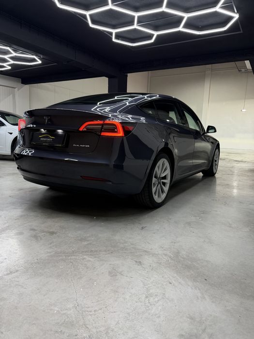 Tesla Model 3 LongRange Dual motor