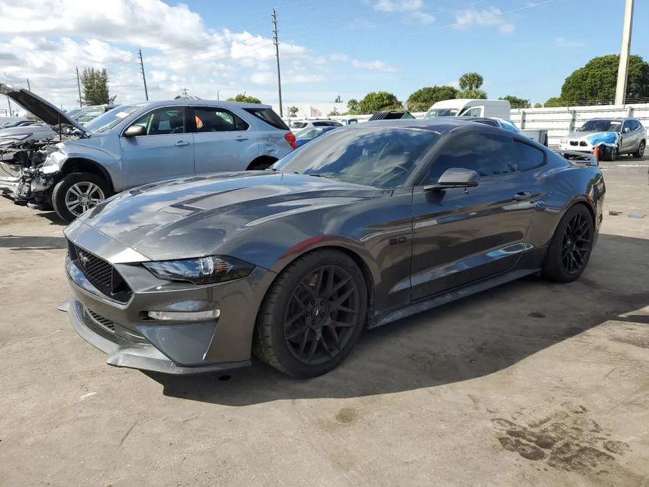 Ford Mustang Sportowy Muscle Car prosto z USA! Już w drodze do PL