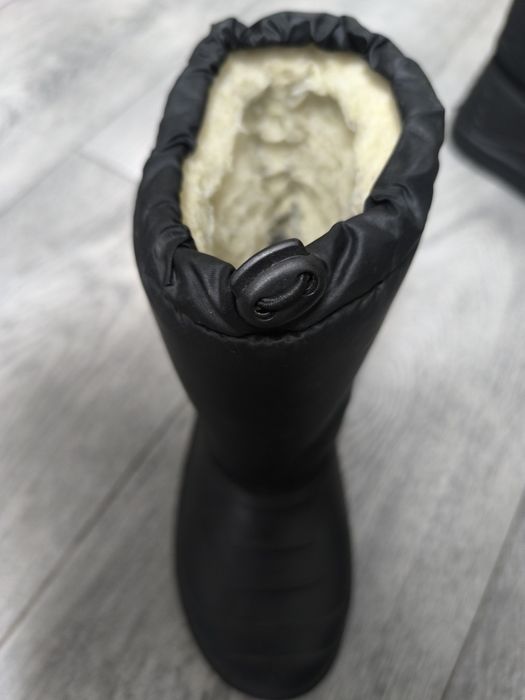 Дитячі зимові чоботи  з піни б/у