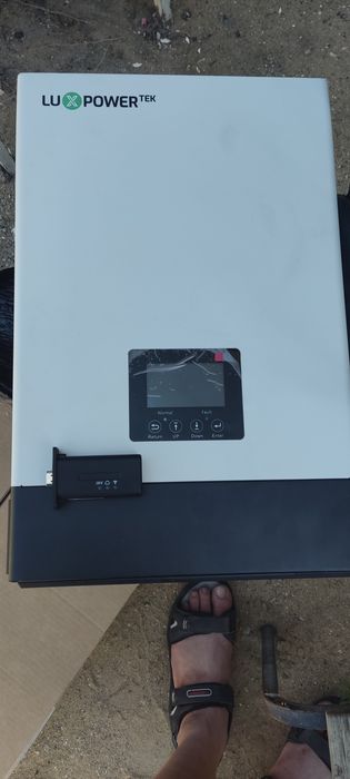 Гібридний інвертор Luxpower sna 5000