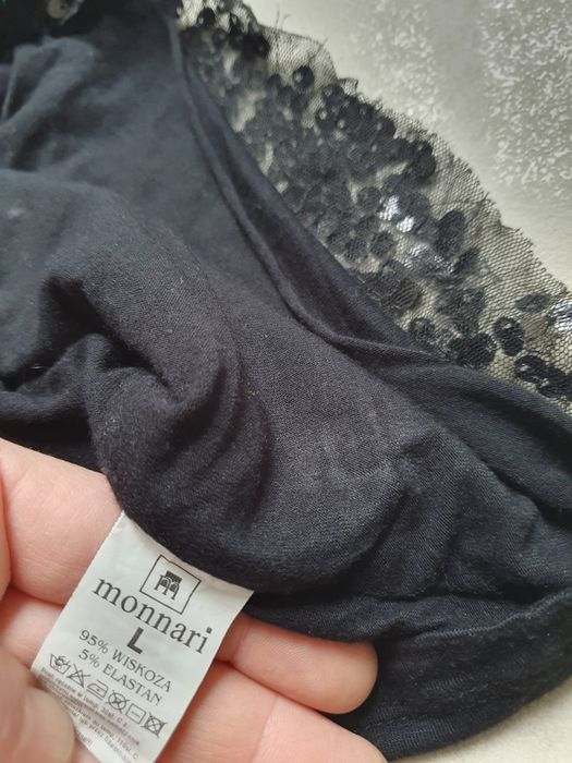 Bluzka na ramiączka z cekinami Monnari L