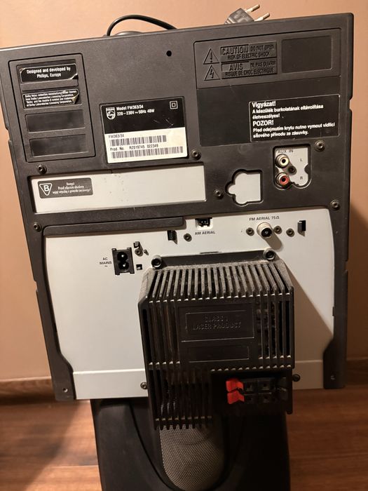 Wieża Philips FW363/34