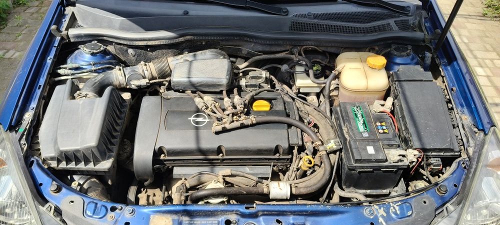 Opel astra h 1,6 2004 рік