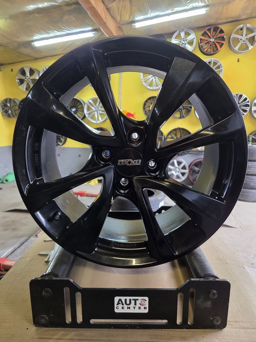 Felgi Aluminiowe 4x108 7,5Jx17 ET 29 Citroen Peugeot