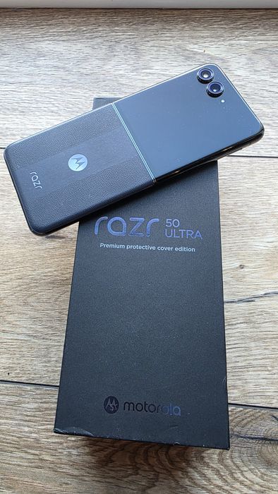 Motorola Razr 50 Ultra 12/512 GB Midnight Blue