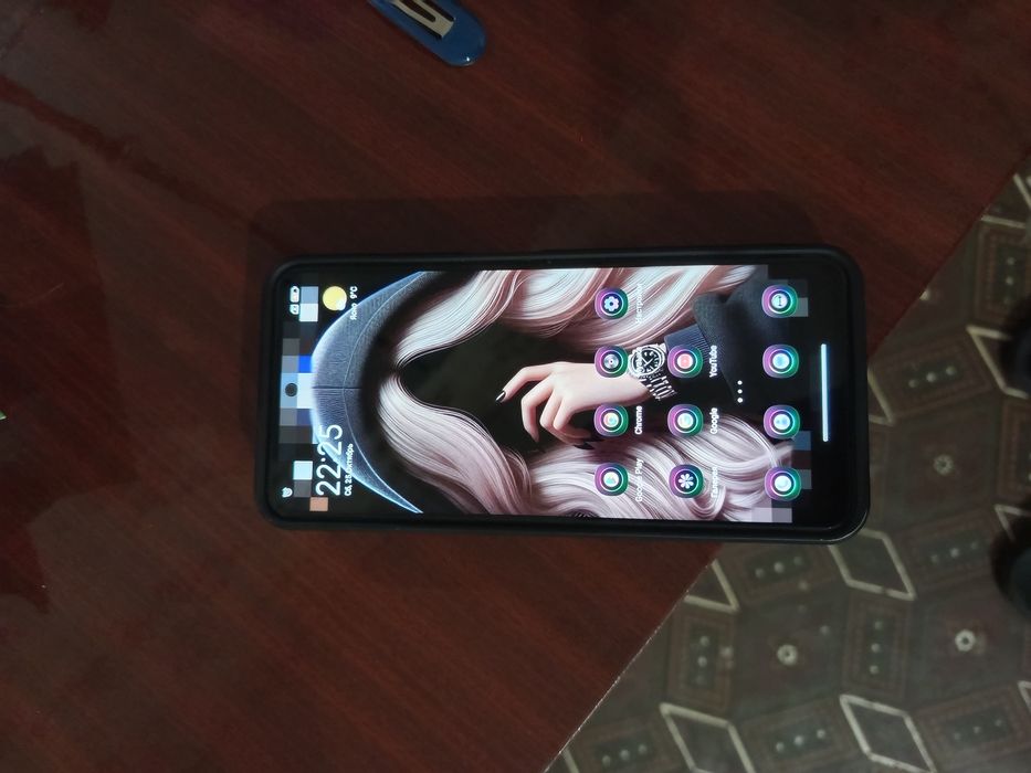 Продам телефон редми