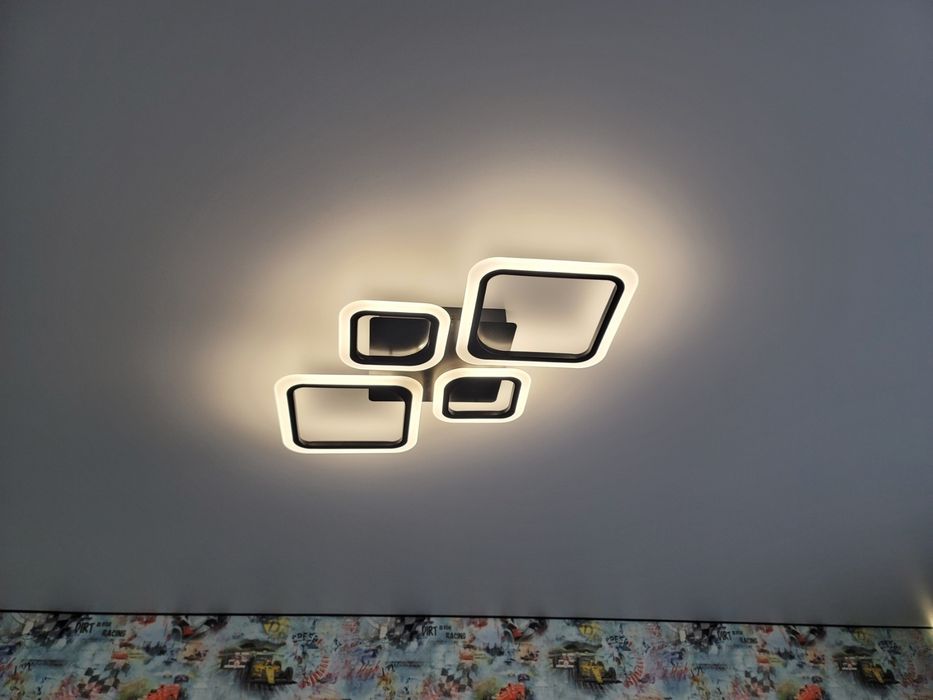 люстра  LUMINARIA нова в упаковці