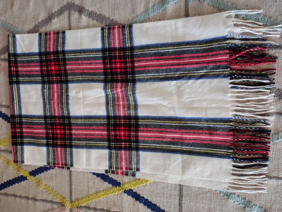 Шарф H&M, новый, 180х50 см