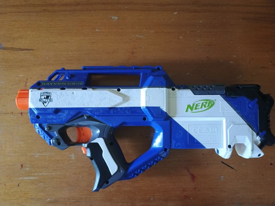NERF Rayven CS-18 автомат на батарейках